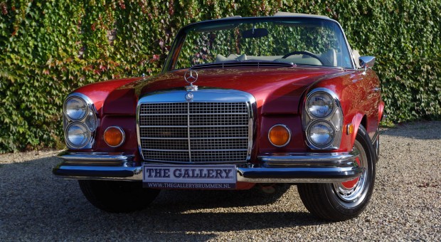 1971 Mercedes Benz 280 SE 3.5 V8 Convertible