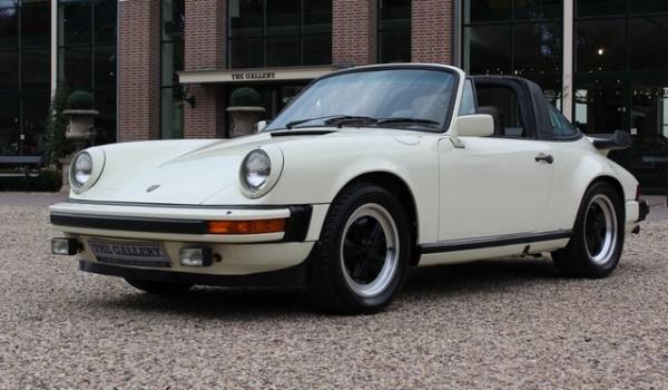 1983 Porsche 911 SC Targa